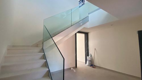 Barandillas de cristal - servicio de cristalería en Madrid